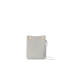 LOEWE-Pebble-Pouch-In-Smooth-Calfskin-2025-coveti-5-scaled22121_nobg coveti