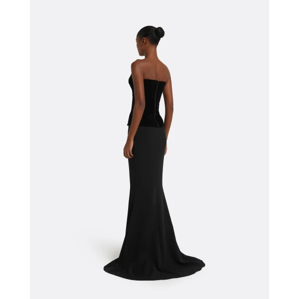 Gayeta Long Skirt in Black - Image 3