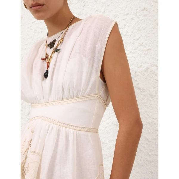 Elevate your elegance in this Zimmermann Dresses   from the 2025 resort wear edit
