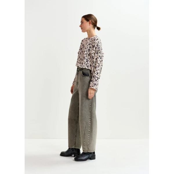 Essentiel Antwerp Grey and beige overdyed organic cotton barrel-leg jeans - Essentiel Antwerp Pants - Colorful Belgian Design - Shop at Luxury Shoes 
