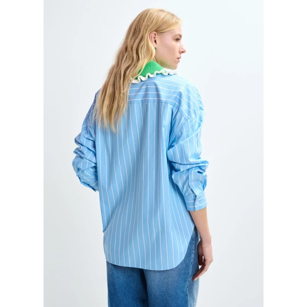 Essentiel Antwerp Light blue and off-white striped cotton shirt with green crochet ruffled collar - Essentiel Antwerp Shirts - Colorful Belgian Design - Shop at Luxury Shoes 