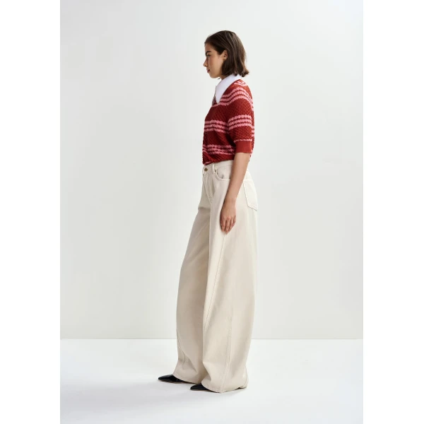 Essentiel Antwerp Off-white barrel-leg jeans - Essentiel Antwerp Pants - Colorful Belgian Design - Shop at Luxury Shoes 
