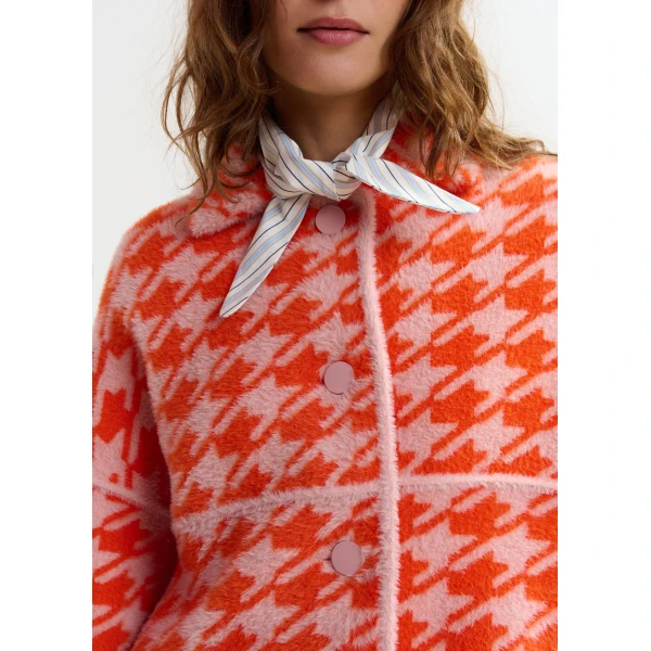 Essentiel Antwerp Orange and dusty pink houndstooth knit cardigan - Essentiel Antwerp Knitwear - Colorful Belgian Design - Shop at Luxury Shoes 