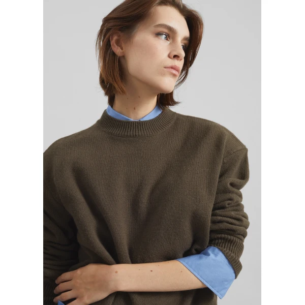 The Frankie Shop Rafaela Padded Knit Sweater - Olive - Oversized Minimalist Knitwear in Green - Shop at Luxury Shoes 