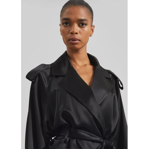 The Frankie Shop Simona Satin Short Trench - Black - Oversized Minimalist Shorts in Black - Shop at Luxury Shoes 