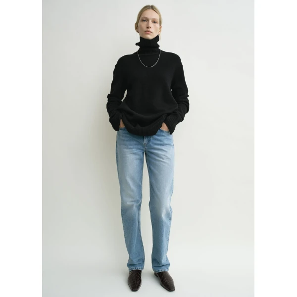 Toteme Knitwear with minimalist design at Luxury Shoes 