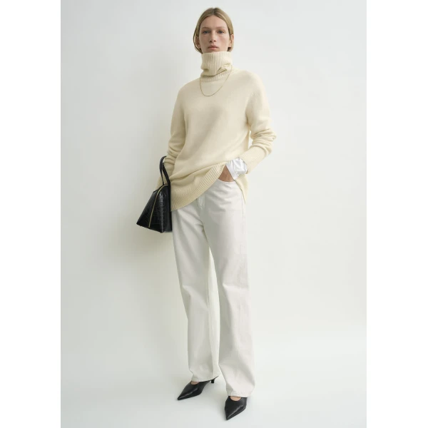 Toteme Knitwear with minimalist design at Luxury Shoes 