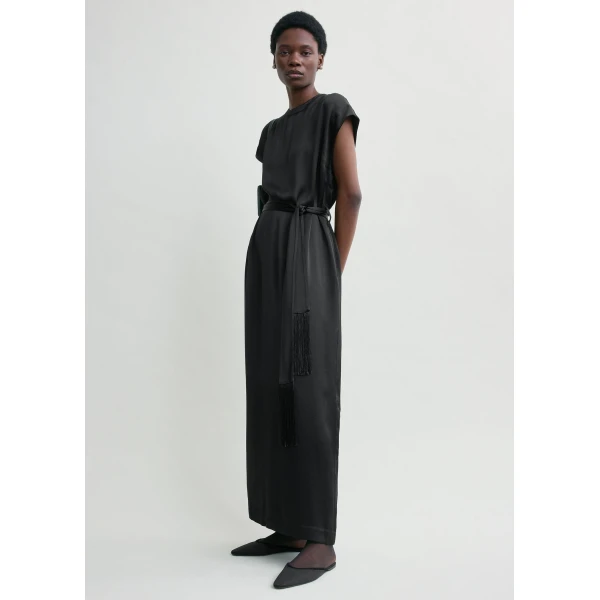 Toteme Dresses with minimalist design at Luxury Shoes 