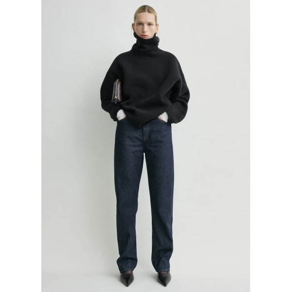 Toteme Knitwear with minimalist design at Luxury Shoes 