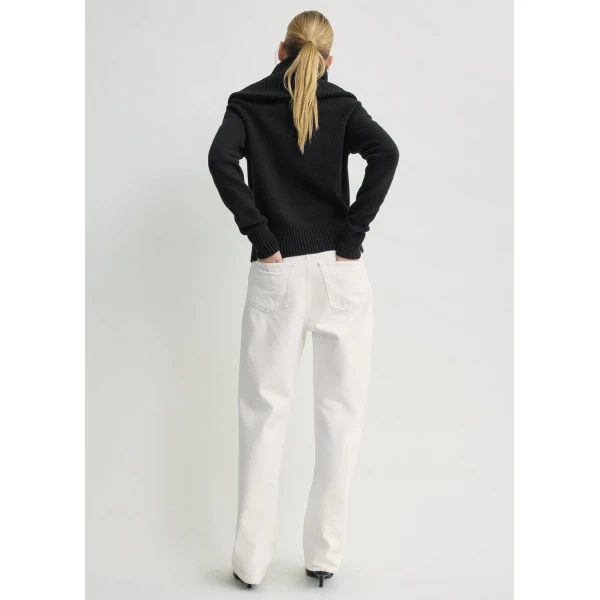 Toteme Knitwear with minimalist design at Luxury Shoes 