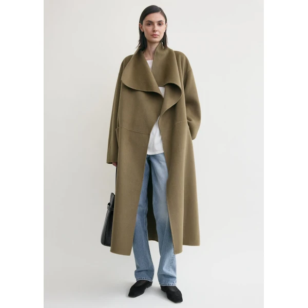 Toteme Coats with minimalist design at Luxury Shoes 