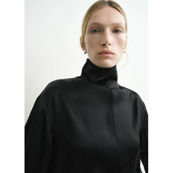 Slouch-neck blouse black - Image 5