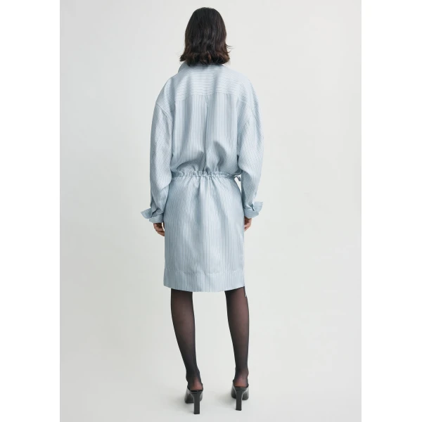 Toteme Skirts with minimalist design at Luxury Shoes 