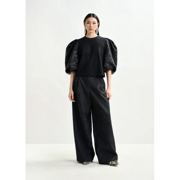Essentiel Antwerp Black jersey T-shirt with voluminous jacquard sleeves - Essentiel Antwerp Shirts - Colorful Belgian Design - Shop at Luxury Shoes 