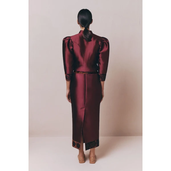 Destree Burgundy satin puff sleeves jacket with embroidered details - Destree - Graphic Parisian Fashion - Shop at Luxury Shoes 