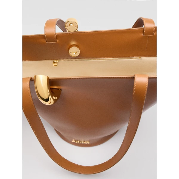 Jacquemus The medium Bambola - Jacquemus Bucket Bags - Le Chiquito Style - Shop at Luxury Shoes 