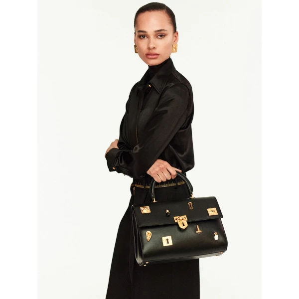 Schiaparelli nose bag