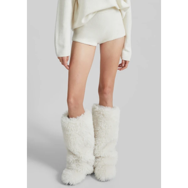 The Frankie Shop Bresica Knit Hot Pants - Ivory - Oversized Minimalist Shorts in Ivory - Shop at Luxury Shoes 