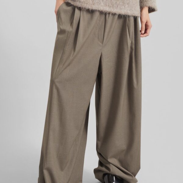 The Frankie Shop Gistel Pleated Pants - Beige Plaid - Oversized Minimalist Pants in Beige - Shop at Luxury Shoes 