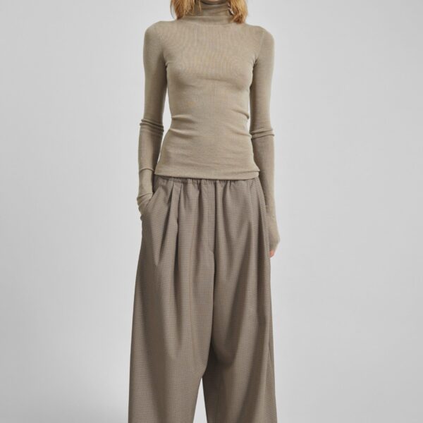 The Frankie Shop Gistel Pleated Pants - Beige Plaid - Oversized Minimalist Pants in Beige - Shop at Luxury Shoes 
