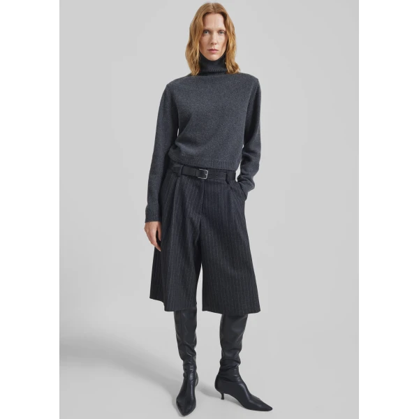 The Frankie Shop Grenaa Wool Turtleneck Sweater - Dark Grey - Oversized Minimalist Knitwear in Grey - Shop at Luxury Shoes 