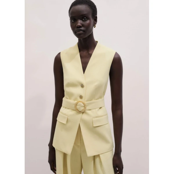 Crease-Less Tailoring – luxury British Yellow in Me and Em exclusively at Luxury Shoes 