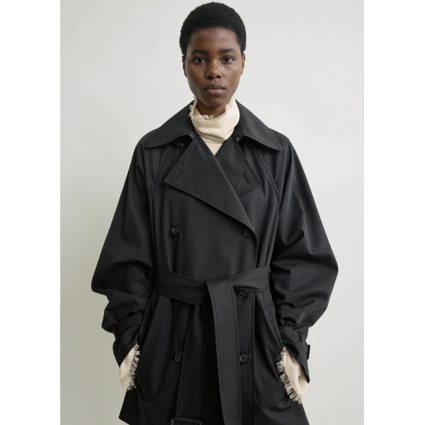 Toteme Coats with minimalist design at Luxury Shoes 
