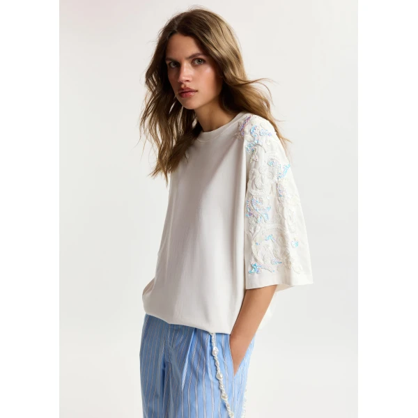 Essentiel Antwerp Off-White Cotton T-Shirt With Sequin And Bead Embellishments - Essentiel Antwerp Tops - Colorful Belgian Design - Shop at Luxury Shoes 