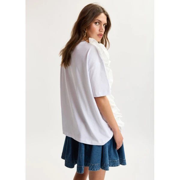 Essentiel Antwerp White Cotton T-Shirt With Oversized Floral Ruffle Detail - Essentiel Antwerp Tops - Colorful Belgian Design - Shop at Luxury Shoes 
