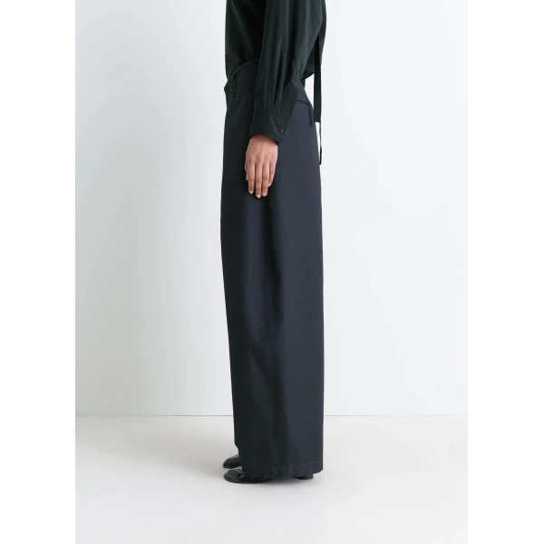 Lemaire Large Chino in Cotton Twill - Pants - Parisian Minimalist Luxury at Luxury Shoes 