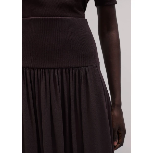 Stretch Jersey - Skirts - Intelligent British Fashion at Luxury Shoes 