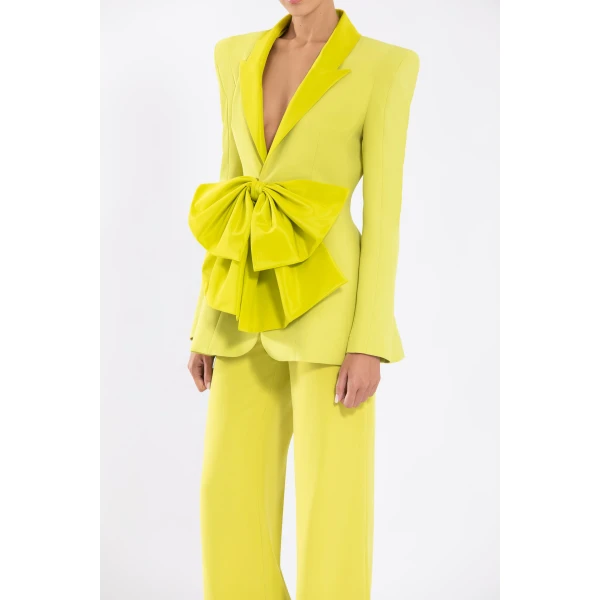 Crepe Tailored Jacket With Taffeta Collar And Bow - Image 6