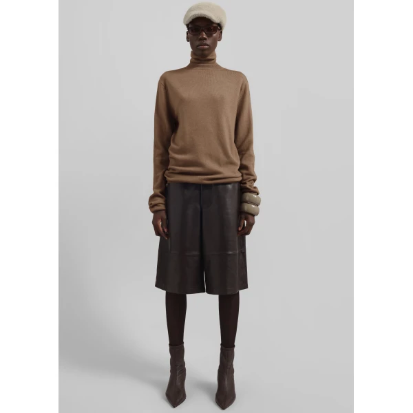 The Frankie Shop Eve Thin Turtleneck Sweater - Camel - Oversized Minimalist Knitwear in Beige - Shop at Luxury Shoes 