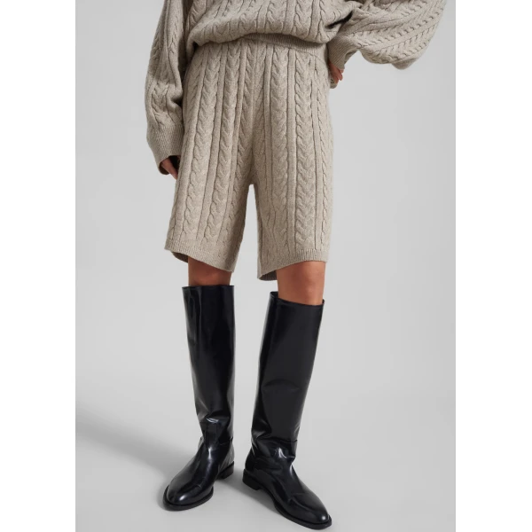 The Frankie Shop Karmoy Cable Knit Shorts - Beige - Oversized Minimalist Shorts in Beige - Shop at Luxury Shoes 