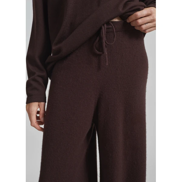 The Frankie Shop Kladno Knit Joggers - Brown - Oversized Minimalist Pants in Beige - Shop at Luxury Shoes 