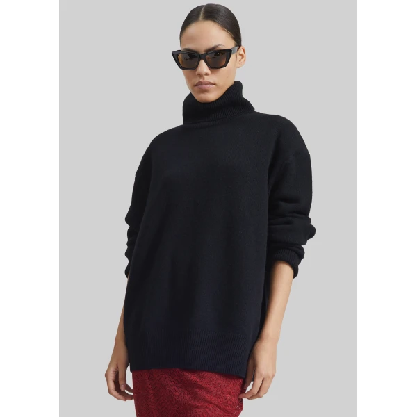 The Frankie Shop Koler Padded Knit Turtleneck - Black - Oversized Minimalist Knitwear in Black - Shop at Luxury Shoes 