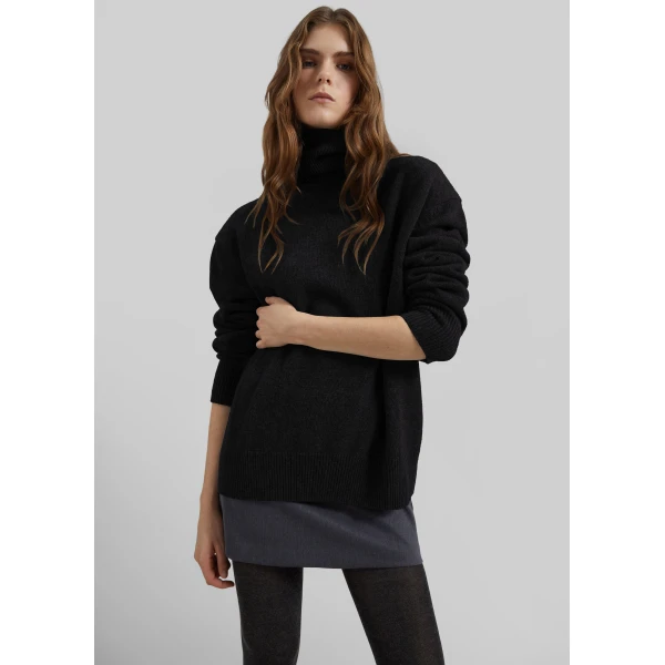 The Frankie Shop Koler Padded Knit Turtleneck - Black - Oversized Minimalist Knitwear in Black - Shop at Luxury Shoes 