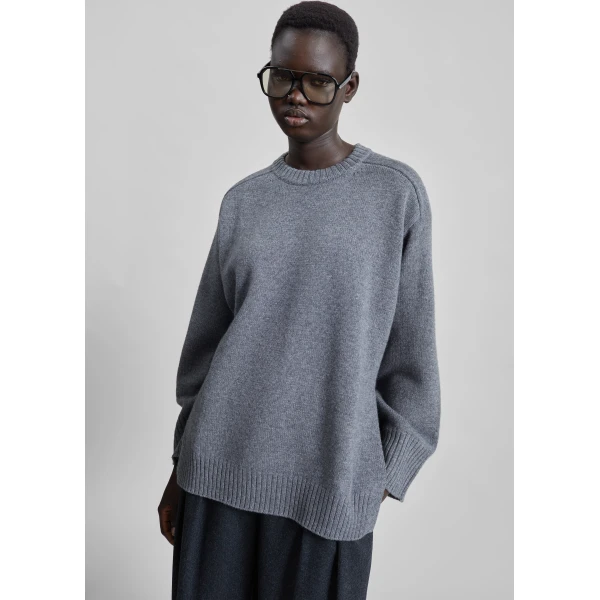 The Frankie Shop Safi LDS Cashmere Blend Sweater - Anthracite Melange - Oversized Minimalist Knitwear in Grey - Shop at Luxury Shoes 