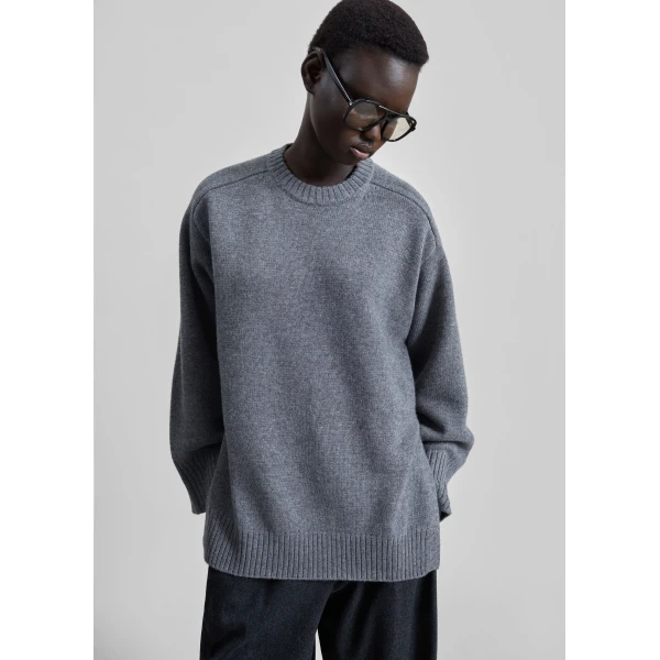 The Frankie Shop Safi LDS Cashmere Blend Sweater - Anthracite Melange - Oversized Minimalist Knitwear in Grey - Shop at Luxury Shoes 
