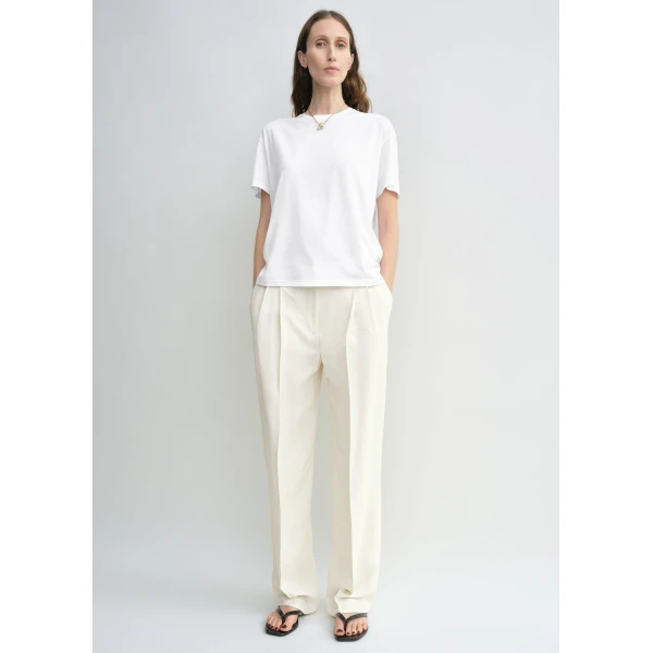 Totême Classic Tee White - Tops - Scandinavian Minimalist Luxury at Luxury Shoes 