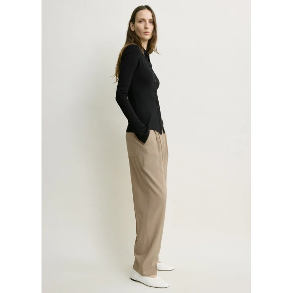 Totême Fitted Jersey Shirt Black - Tops - Scandinavian Minimalist Luxury at Luxury Shoes 