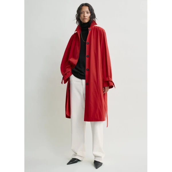 Totême Light Spring Trench Poppy - Coats - Scandinavian Minimalist Luxury at Luxury Shoes 