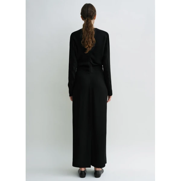 Totême Long-Sleeve Slouch Waist Dress Black - Dresses - Scandinavian Minimalist Luxury at Luxury Shoes 