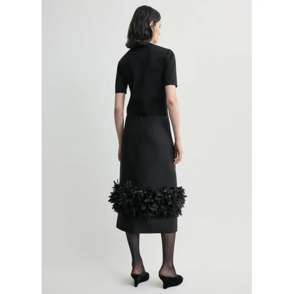 Totême Petal Skirt Black - Skirts - Scandinavian Minimalist Luxury at Luxury Shoes 