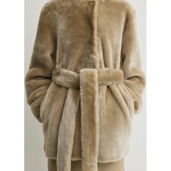 Totême Plush Shearling Jacket Rye - Jackets - Scandinavian Minimalist Luxury at Luxury Shoes 