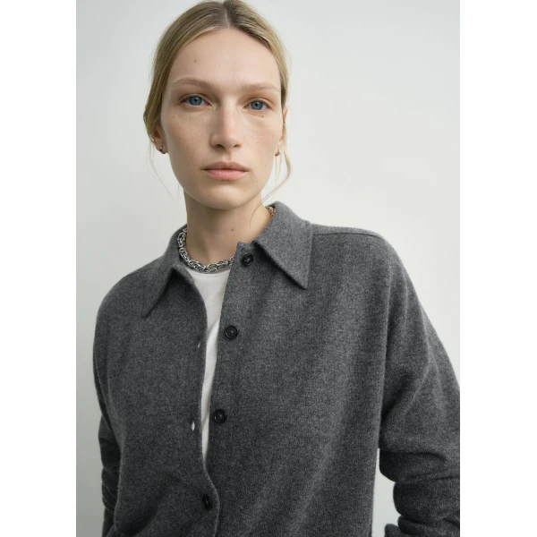 Totême Raglan-Sleeve Cashmere Cardigan Dark Grey - Knitwear - Scandinavian Minimalist Luxury at Luxury Shoes 