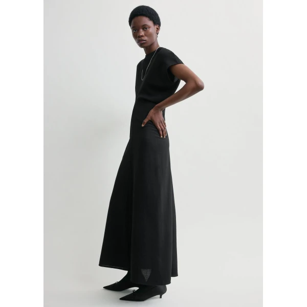 Totême Slouch Waist Wool Dress Black - Dresses - Scandinavian Minimalist Luxury at Luxury Shoes 