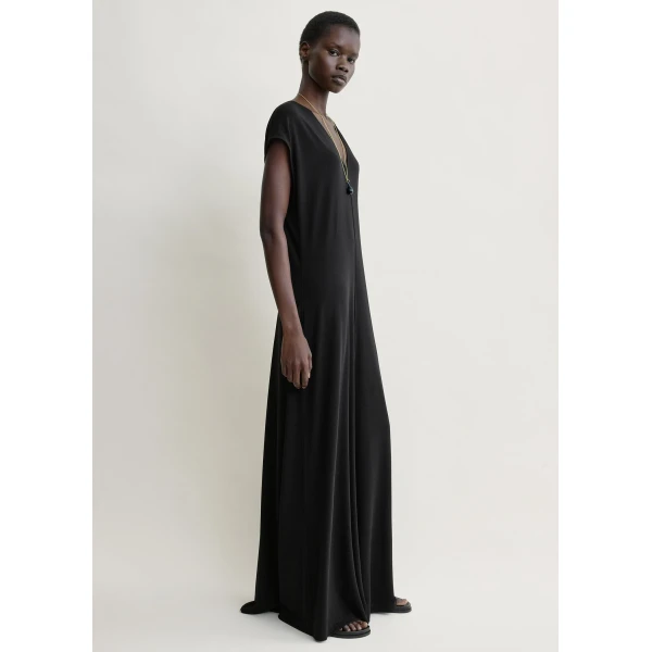 Totême V-Neck Jersey Dress Black - Dresses - Scandinavian Minimalist Luxury at Luxury Shoes 