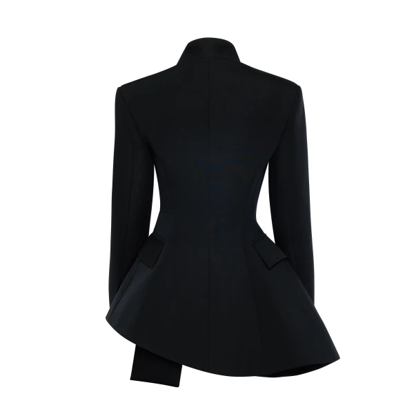 asymmetric tailoring