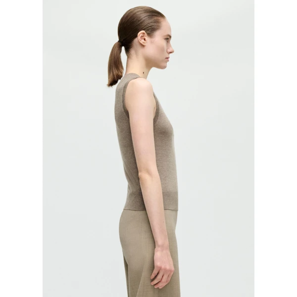 Beige knitwear